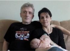 Policist iz Srbije posvojil že več kot 17 otrok! Njegova ljubezen do otrok je izjemna.